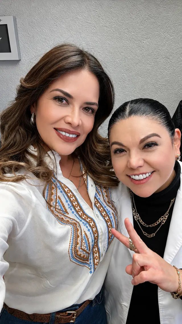 Lili Brillanti con la Dra. Leslie